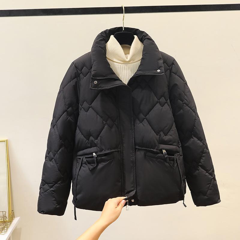 Down cotton-padded clothes women's short models, new winter small cotton-padded jackets, loose and thickened stand-up neck cotton-padded jackets.