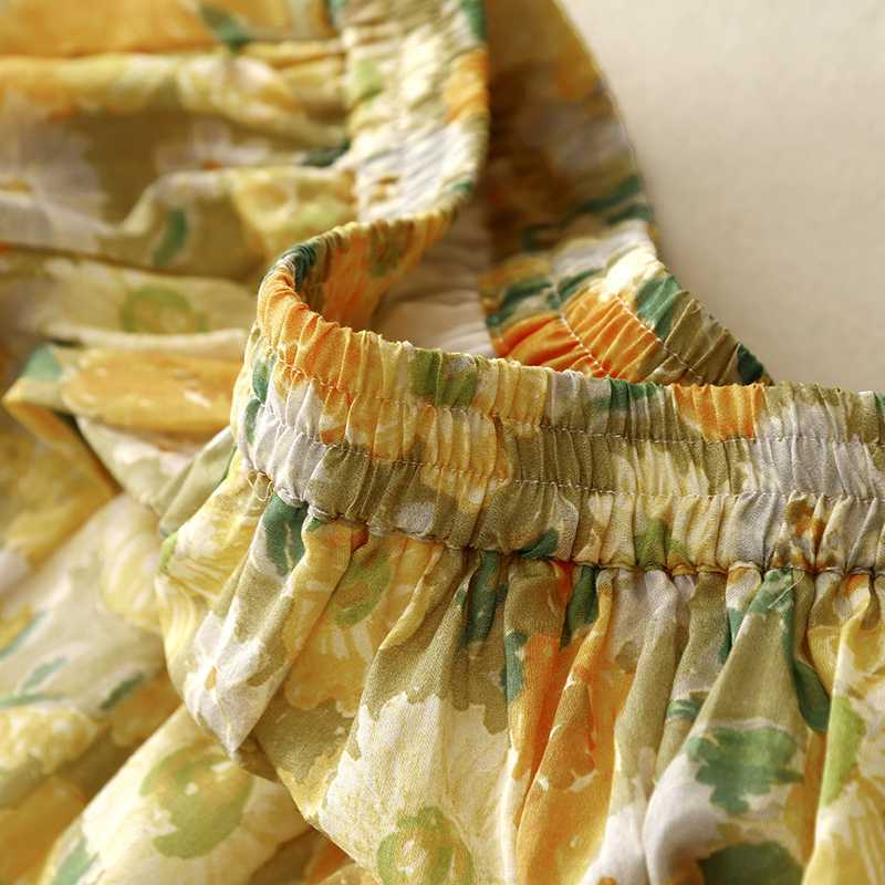 Women's Mid-length A-line Skirt with Tight Waistband.