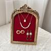 Vintage Harz Samt Schmuck-Ausstellungsständer Retro Halskette Armband Ohrring Anhänger Ausstellungs-Requisitenhalter Klassischer Schmuckständer