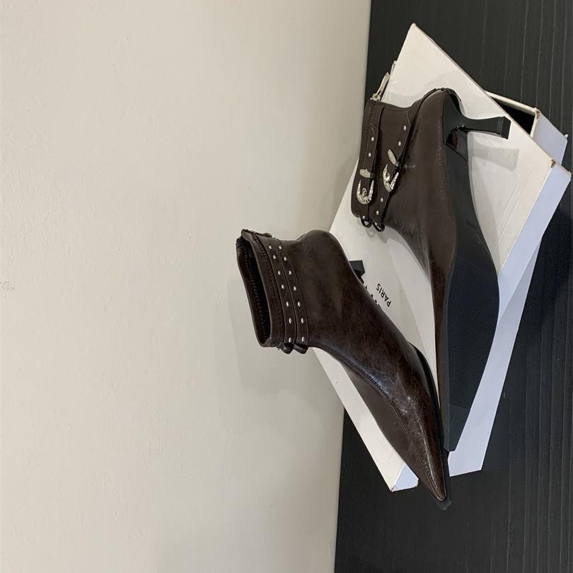 Retro niche small boots 2025 autumn and winter thick heel high boots trouser boots knight boots riveted western boots