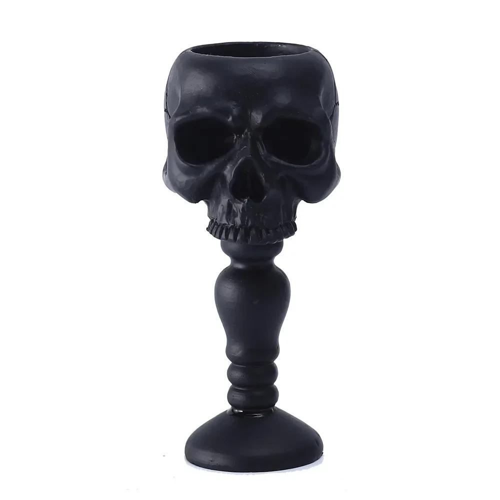 1Piece Skull Candle Holder Resin Ghost Head Candlestick for Halloween Christmas Party Bar Decoration Art Crafts for Home Decor