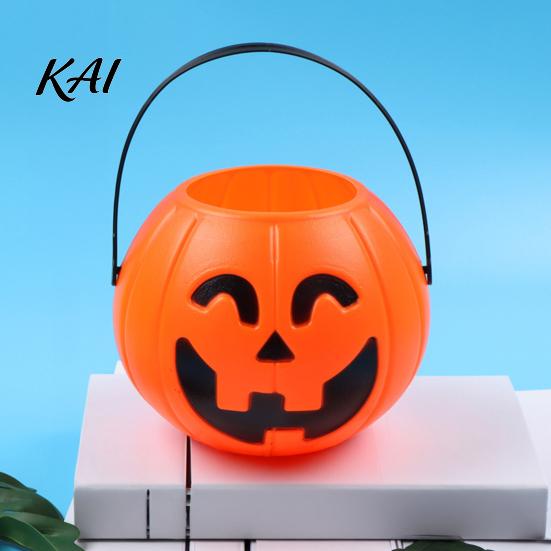 Spooky Gift Baskets Halloween Pumpkin Candy Bucket, Plastic Treat Holder with Handle, Outdoor Ornaments Party Favor Storage Container, Trick-or-Treat