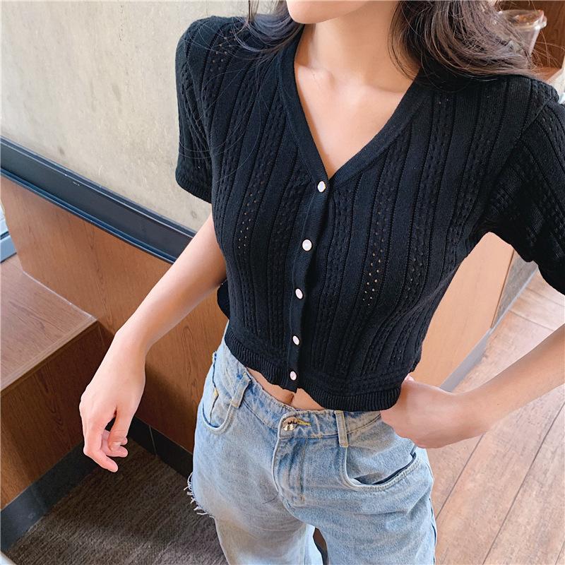 

Летний новый корейский вариант шикарного стиля V-образный вырез с короткими рукавами ажурный вязаный кардиган женский стиль короткий топ One size