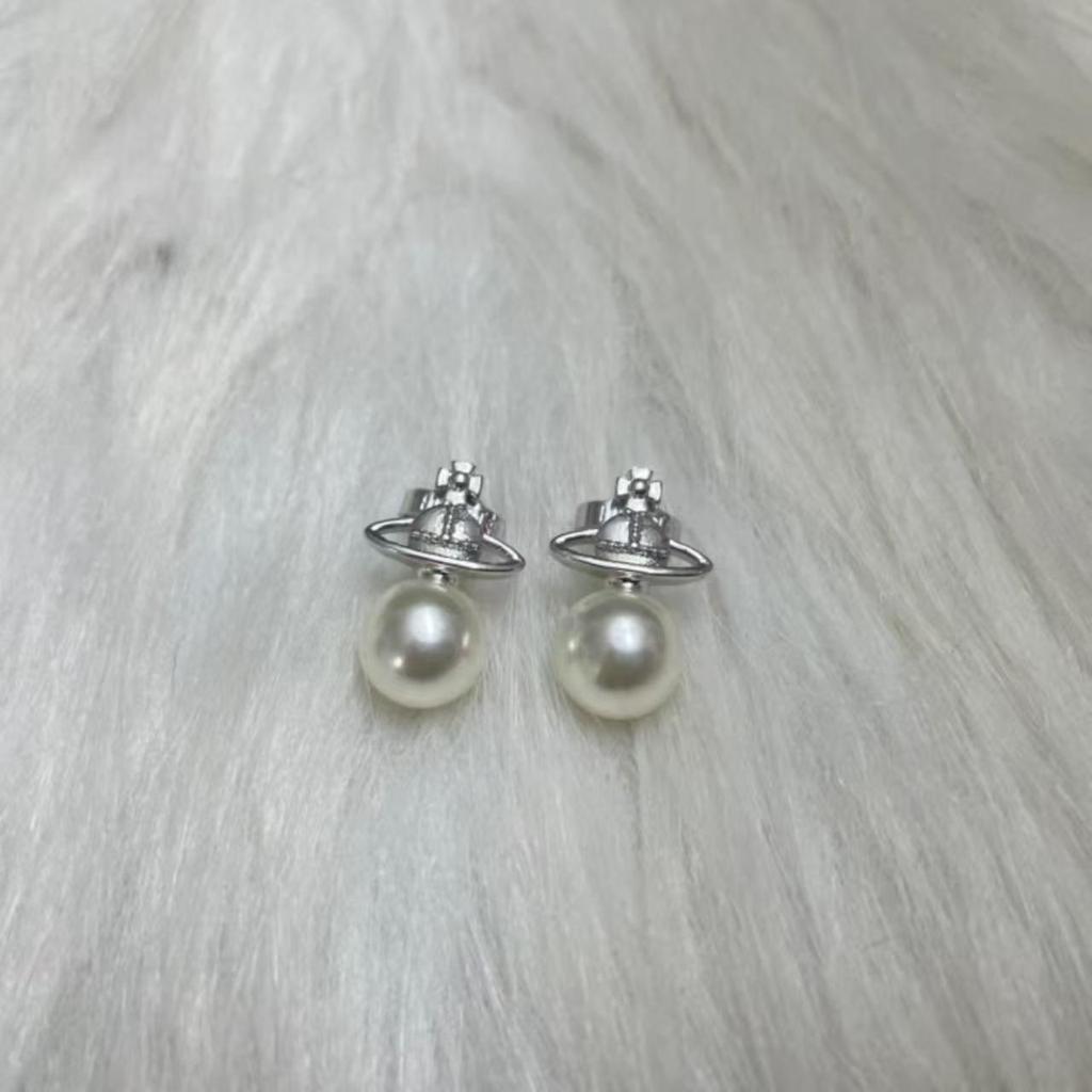 Vivienne Westwood Zwei-Wege Abnehmbare Saturn Perlenohrringe - Damen Leichter Luxus Mehrschichtige Mode Stecker