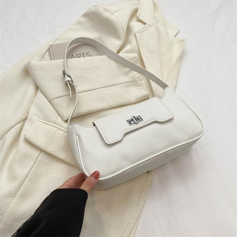 

Маленькая квадратная сумка Niche Design, зимняя новая сумка, женская модная персонализированная сумка на плечо, повседневная сумка для поездок на работу и подмышек