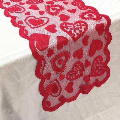 Valentines Day Heart Shaped Table Runner Rectangular Romantic Red Lace Table Runner American European Dining Table Mat