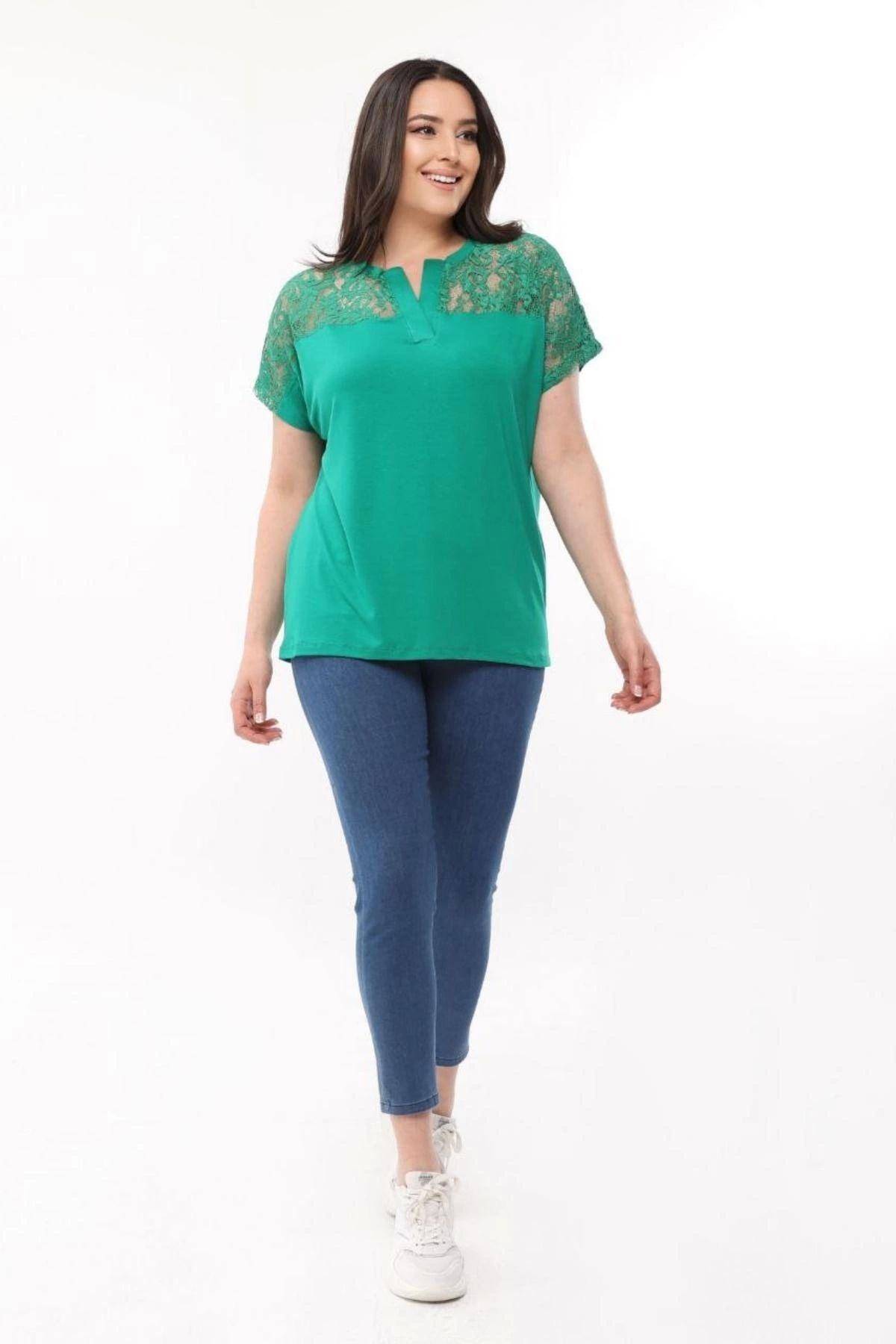 

Women s Big Size Blouse Lace Shoulders V-Neck Blouse XL/2XL