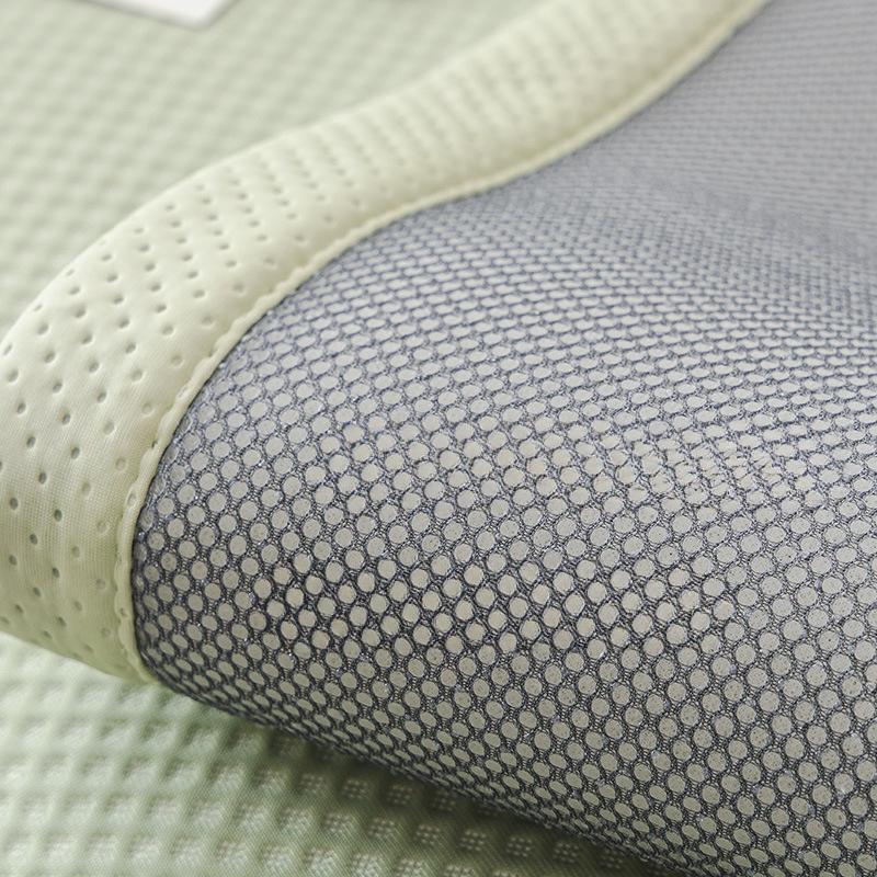 Simple Cartoon Bear Sofa Cushion Summer Seat Cushion Backrest Towel Non-Slip Wear-Resistant Sofa Cover Towel