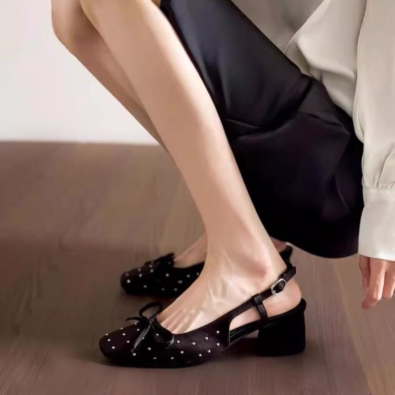 Black square head single shoes women's new satin rhinestone bow leather one-word buckle thick heel bag head sandals