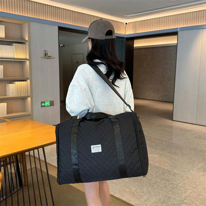 Folding and Extended Outdoor Portable Travel Bag Dry and Wet Separation Fitness Bag Large Capacity Moving Storage Bag Can Be Used To Pull Rod