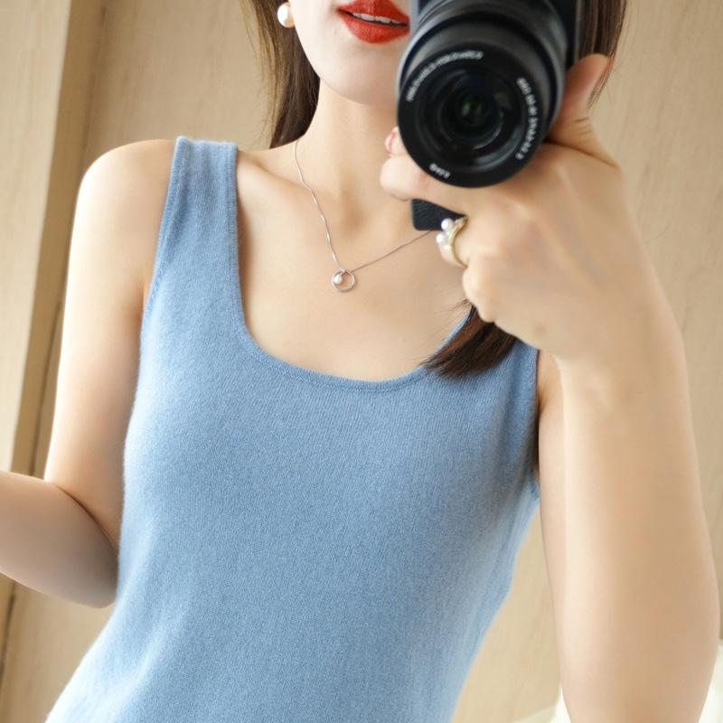 

Slim Sleeveless Sweater Spring New Low Round Neck Women s Vest Sexy Inner Bottoming Suspender Shirt XL