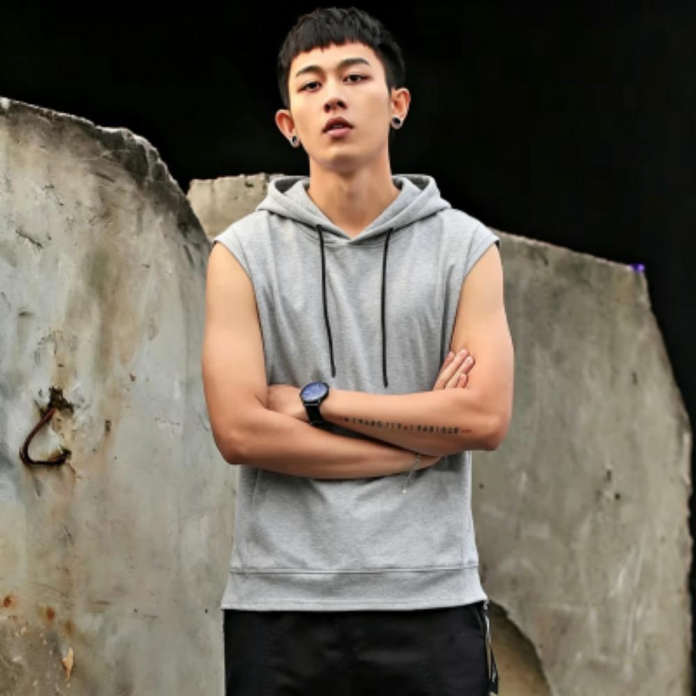 Men s 4 Colors Tank Tops Vest Sleeveless Tees Hooded Man Vests Tops Hip Hop Men Outdoor Casual Men s and Women s Tank Top T Shirt S
