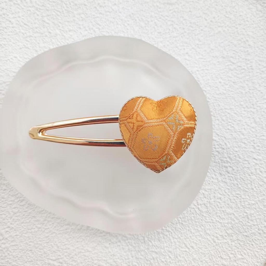 Handgefertigte chinesische bestickte Haarnadel - Brokat-Entenschnabel-Klammer