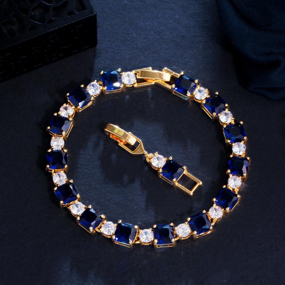 Inlaid Emerald Jewelry Brass Gold Plated Zircon Bracelet Birthday Gift