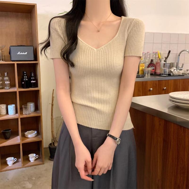 Basic V-neck Solid Thin Summer Pullover Women Female Knitted Ribbed Sweater Slim Short Sleeve Bodycon Sweater