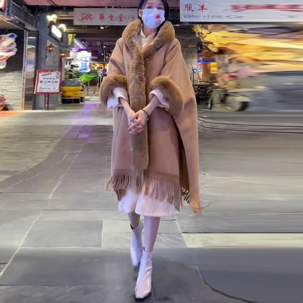 Winter Hooded Cape Poncho - Fleece Lined Extra Thick Mid-length Eco-friendly Outerwear