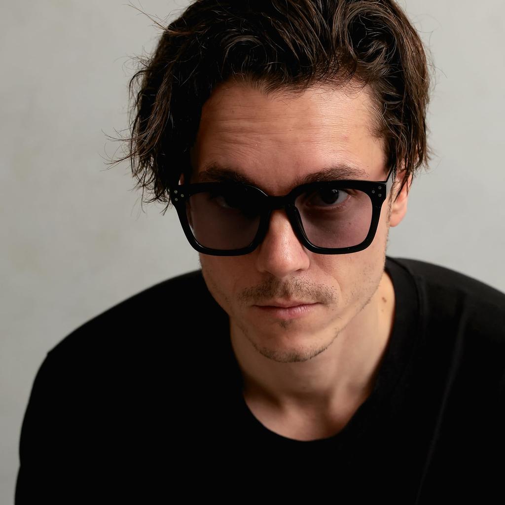 [FashionBerry] Black X Mid Gray Sunglasses for Men, Big Wellington Style, 99% UV Protection, Colored Lenses, Square Frame, Large Black Rim, Stylish,