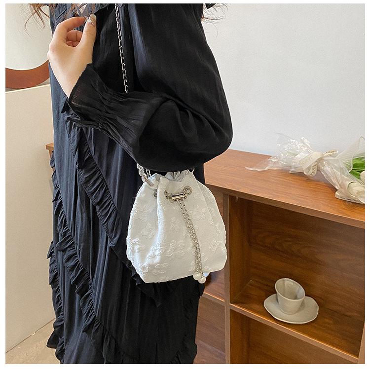 1Pc Fashion Trend Portable Small Bag Women's Bag 2026 New Foreign Style Summer Texture Bucket Bag Single Shoulder Crossbody Women's Bag