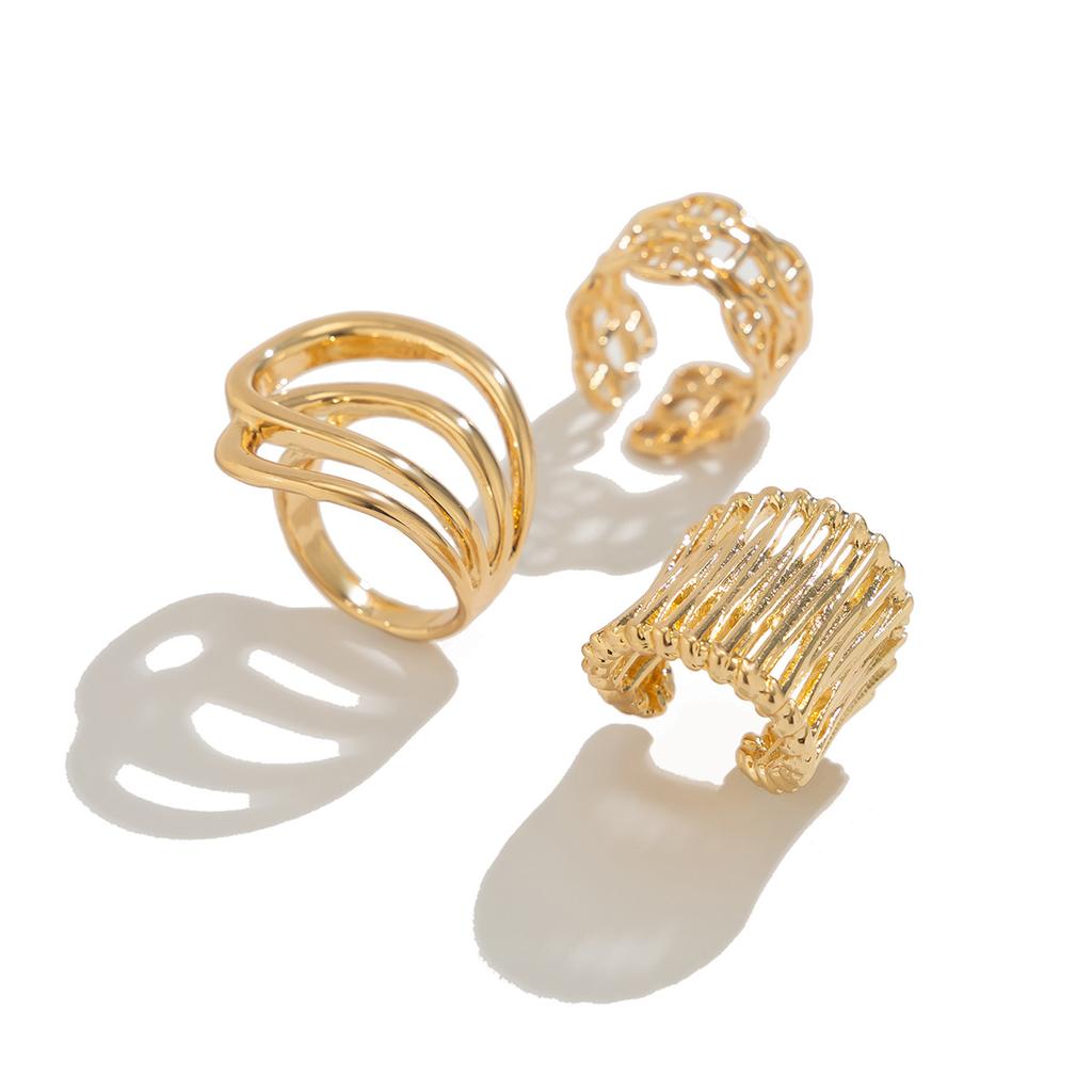 Exaggerated Large Pearl Metal Geometric Wide-Sided Ring, Personalized Line Smooth Joint Ring Ring