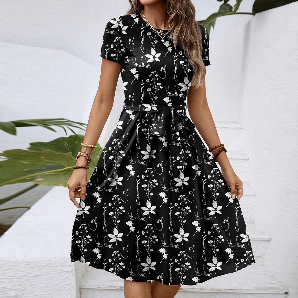 Women's Fashionable Print Round Neck Loose Short Sleeved Pocket Pullover Dress