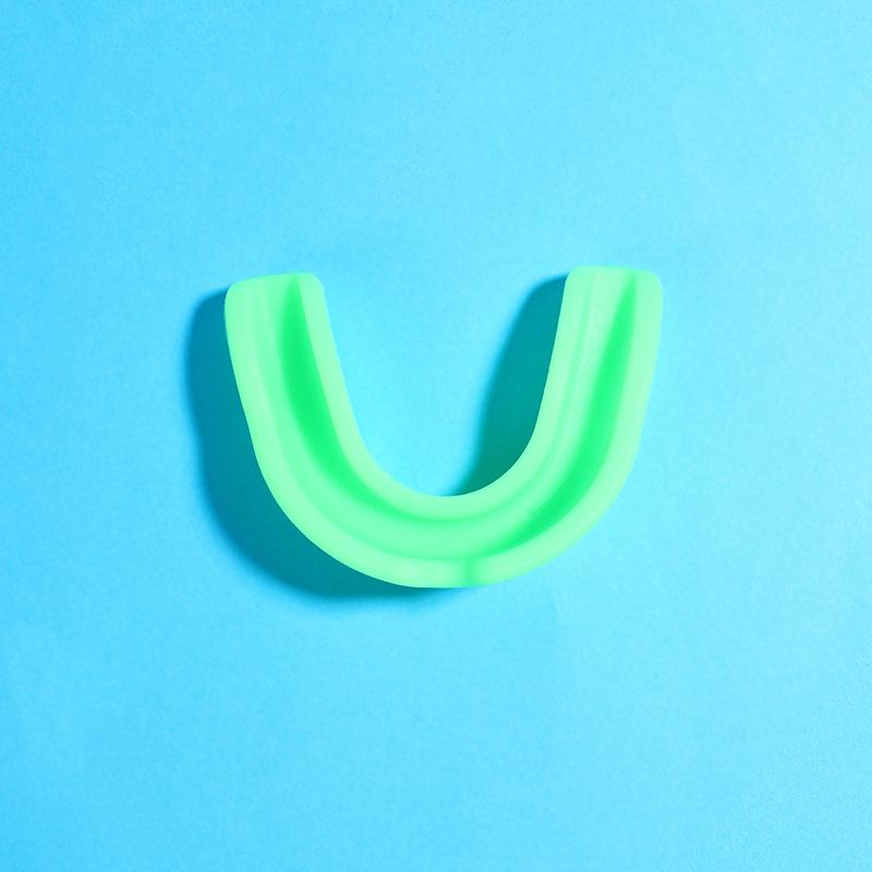 Protector bucal sportiv pentru bărbați pentru baschet, box, taekwondo și sanda - EVA termoplastic pentru protecție dentară sporită