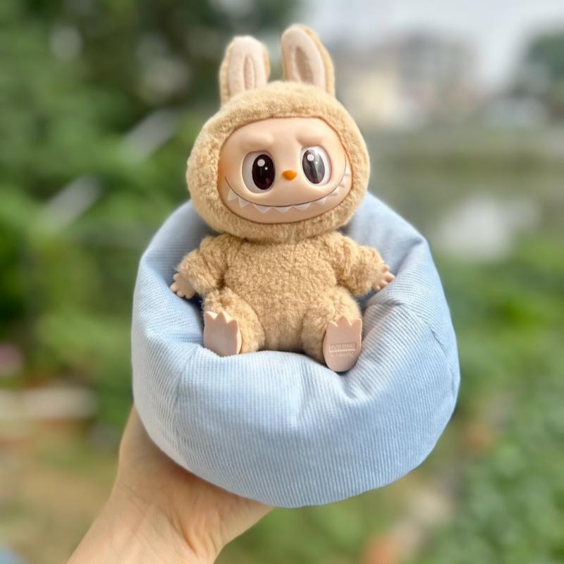 Pohovka pro panenku Labubu pro V1 V2 V3 17cm plyšovou panenku Sedátko DIY oděvní doplňky Roztomilá mini pohovka Dětská hračka Dárek k narozeninám