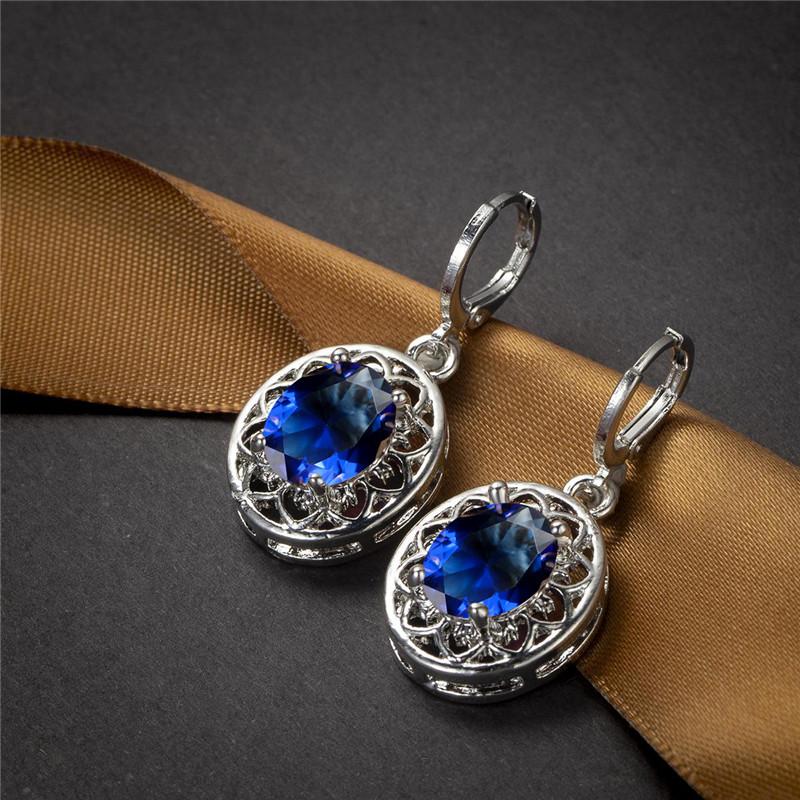 Boucles d'oreilles créoles en cristal arc-en-ciel de luxe, boucles d'oreilles de fiançailles classiques de couleur argent, boucles d'oreilles en forme de fleur ovale en zircon délicat pour femmes
