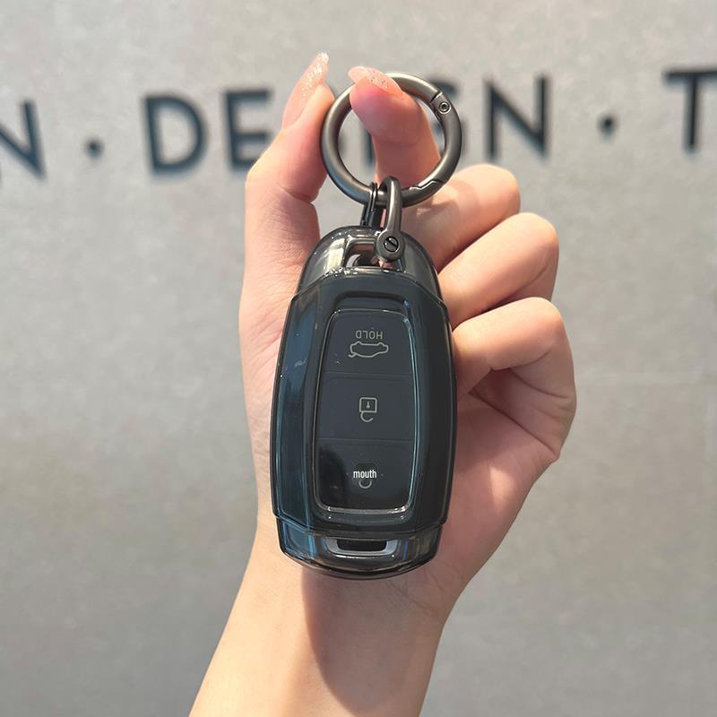 Modern Transparent Black Key Case for Elantra, Fiesta, ix35, Mingtu, Sonata, Santafe, Custo, and Tucson