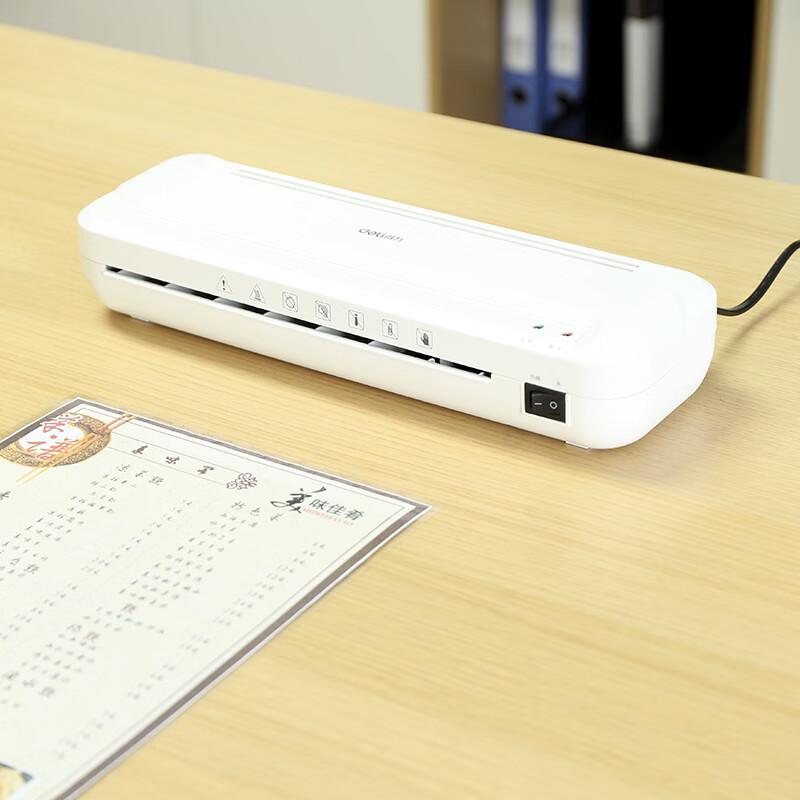 Deli A4 Thermal Laminator CN plug (adapter included)