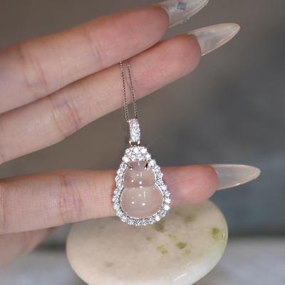 Elegant White Jade Gourd Necklace for Women - Light Luxury High-End Clavicle Chain, National Trend, Perfect Birthday Gift