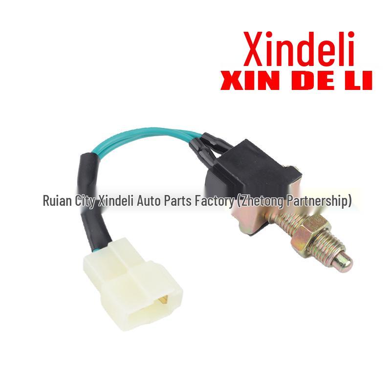 Isuzu Brake Light Switch MR390471A, 8-97855187 2P Compatible