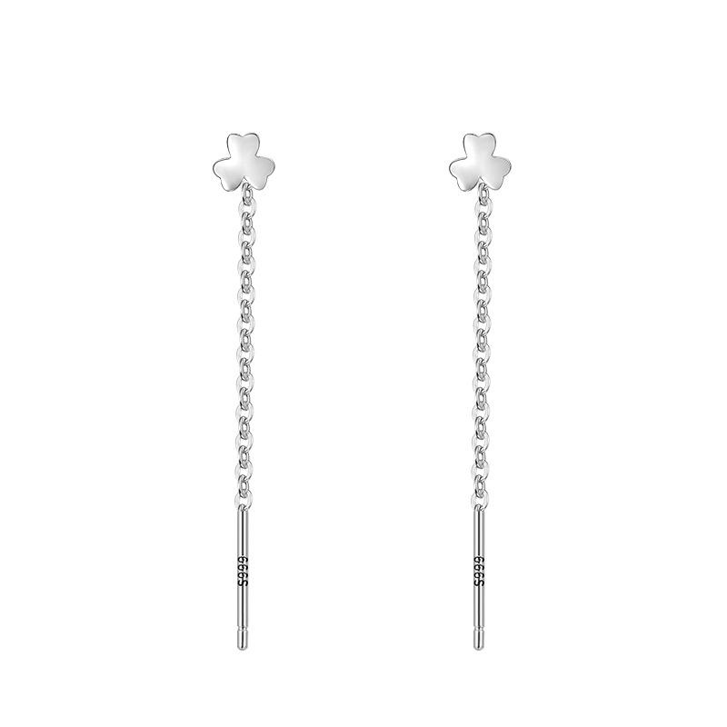 

Трехлистный клевер, луна, звезда, луна, линия уха, темперамент, средняя длина, модель, украшение, круглое лицо, простой дизайн, смысл