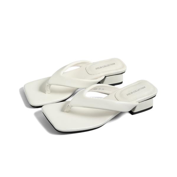 

Fashion Shoes Women Square Toe Rubber Flip Flops Ladies Slippers Low Pantofle Soft Silver Hawaiian Summer 2025 Rome Slides Hoof Heels 35