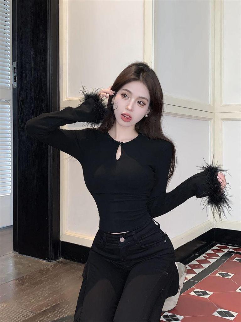 Threaded Plush Fuzzy Patchwork Long Sleeve Hollow Out Women's Slim White T-shirt