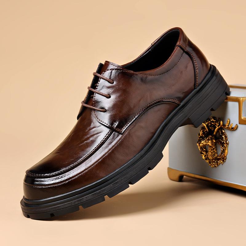 Men's Leather Shoes Commuter Shoes Hand Scratch First Layer Cowhide Business Leather Shoes Dress Casual Men's Shoes Trend