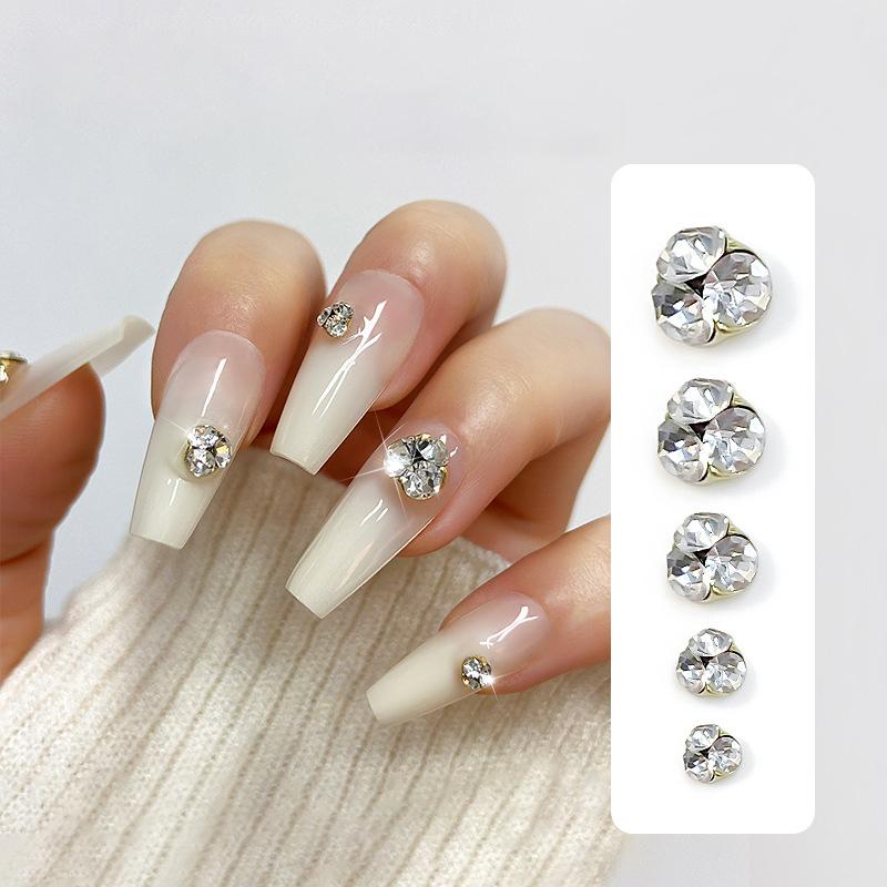 Pilha de unhas Diamante Luz Luxo Filho Claro Flash Unha Diamante Mão Desgaste Unha Unha Trinket
