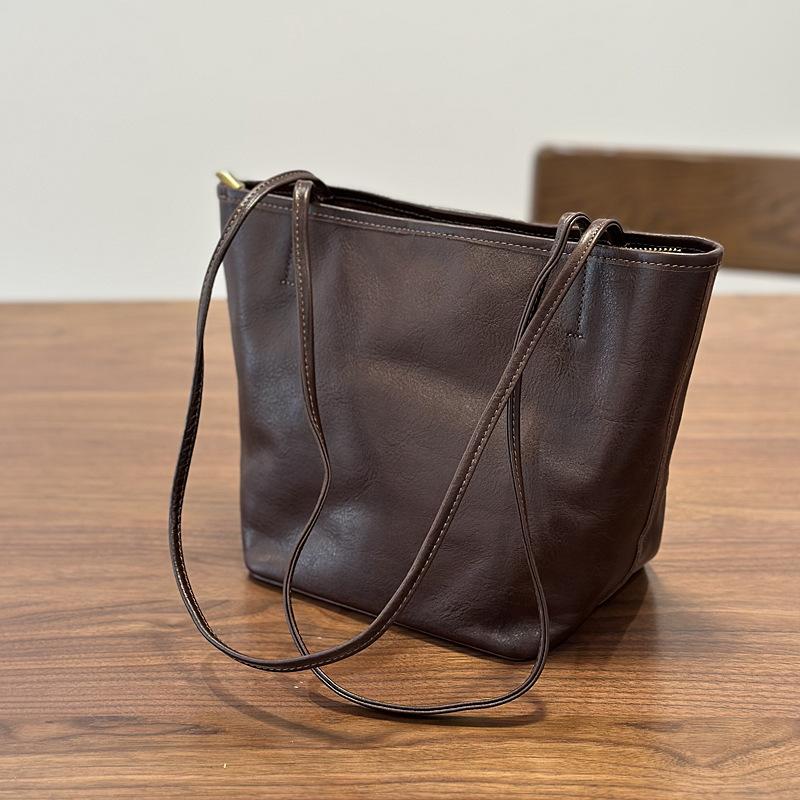

Johnature Retro Genuine Leather Tote Bag Versatile Commuting Solid Color Soft Leather Women s Shoulder Bag кавовий