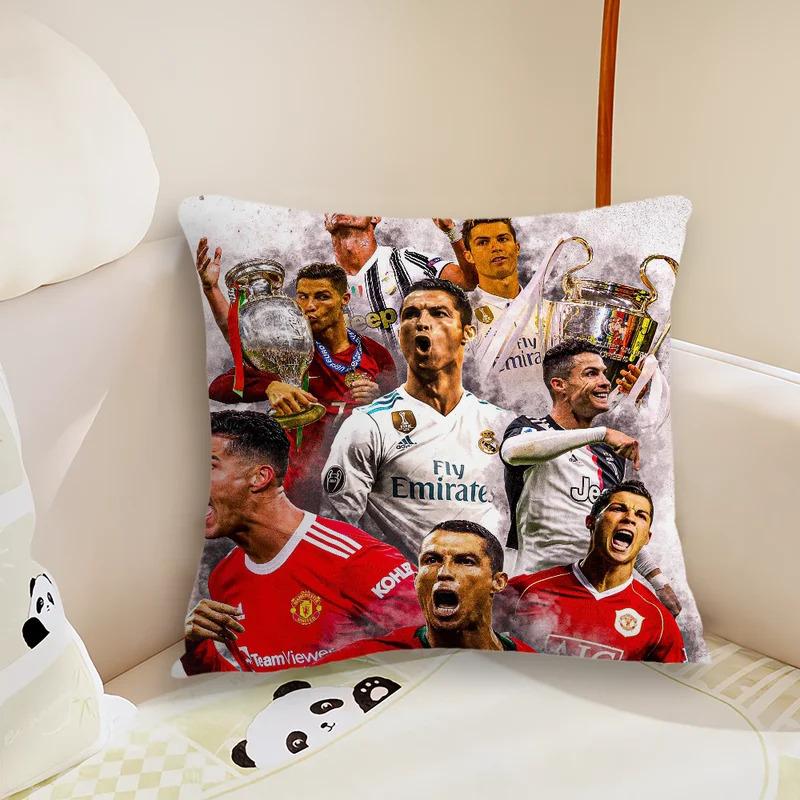 Vikama Housse de Coussin Cristiano Ronaldo Football 45X45Cm, Étoile du Football Pour Décoration de Salon et de Chambre à Coucher