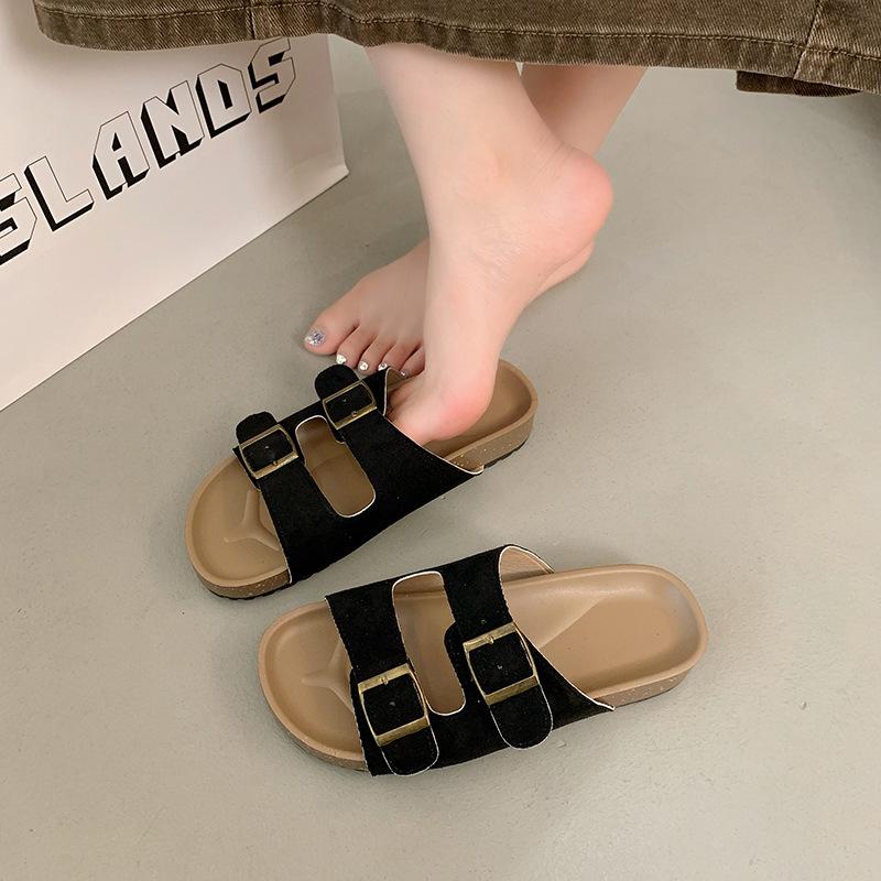 British style retro buckle slippers women's summer wear 2025 new Korean version of one-word drag beach shoes cool slippers
