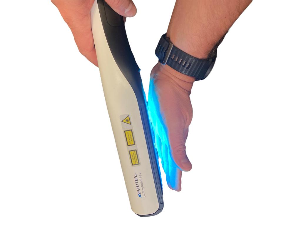 Lamp UVB 311 Kernel 18 Watt KN-4006BL1D with LED-screen and Rechargeable Battery