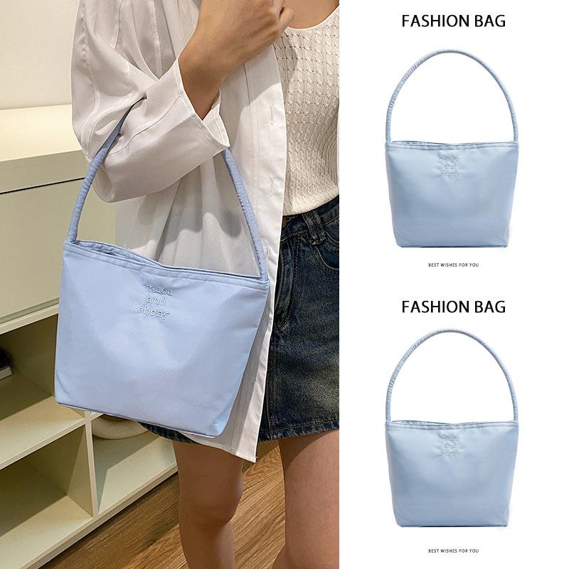 Korean souvenir bag 2025 new bucket bag women's simple casual versatile handbag nylon embroidery bag
