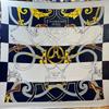 Accessoires – Écharpes et foulards