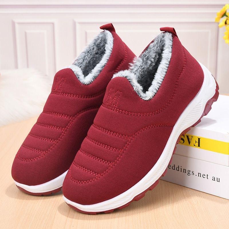 Осенне-зимняя обувь из старого пекинского хлопка женская плюшевая утолщенная прогулочная теплая и износостойкая обувь нескользящая обувь для мам 36 2649₽