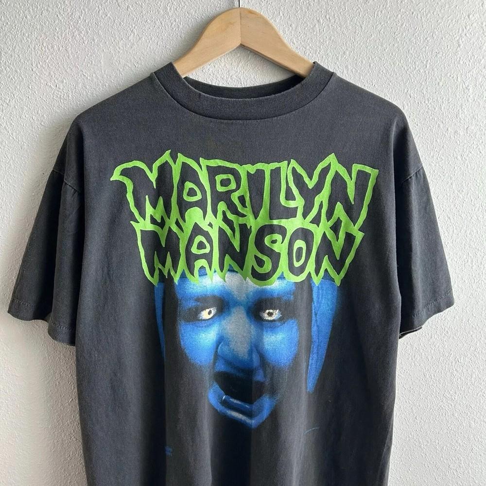 

T-Shirt This Is Your World 1994 Reprint Vintage Style S–4XL ON TREND Unisex T-Shirt M