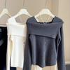 A Stylish One-shoulder Knitted Sweater for Women In Autumn and Winter, A Slimming and Form-fitting Base Layer, A Unique and Distinctive Top