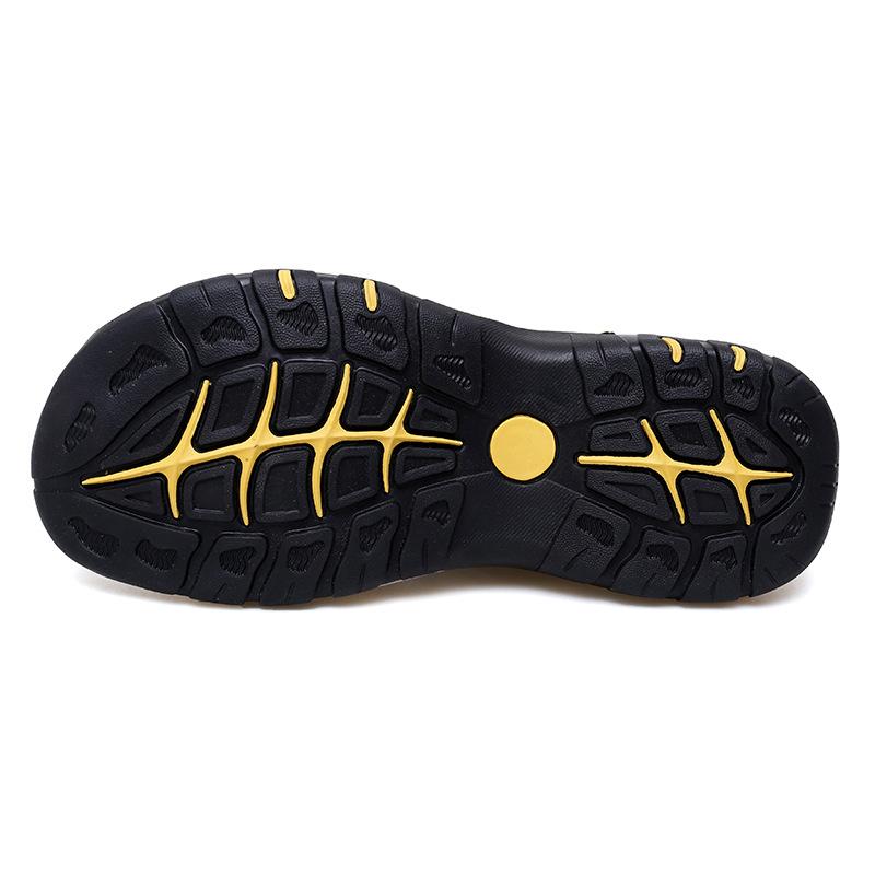 2025 summer breathable sandals 48 large size simple and versatile outdoor beach shoes wading non-slip lightweight hole shoes men