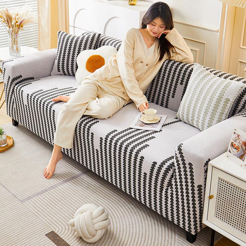 Zimowy pluszowy pokrowiec na sofę Jednoczęściowy pokrowiec na sofę Tkanina Odporny na zarysowania Antypoślizgowa poduszka na sofę