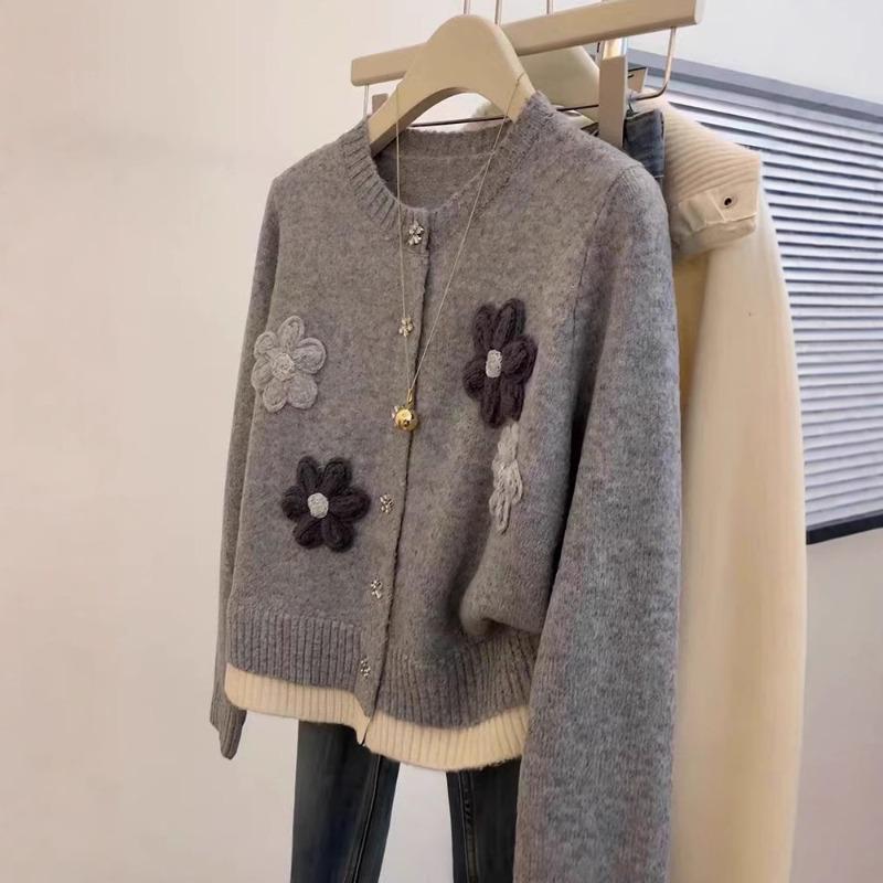 Gray embroidery temperament soft waxy knitted cardigan sweater jacket women's small short loose lazy style high sense