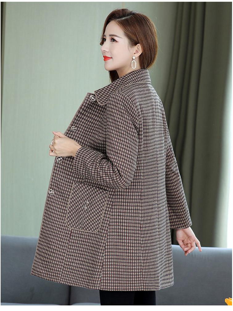 Mid-Length Autumn & Winter Trench Coat for Middle-Aged Women - Stylish and Thick for 40s & 50s