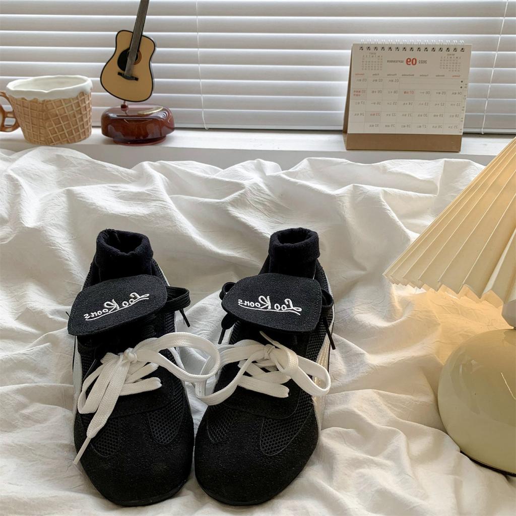 Girls' German training shoes 2025 autumn new mesh breathable sports shoes medium and old children's Forrest Gump shoes children's casual shoes trend